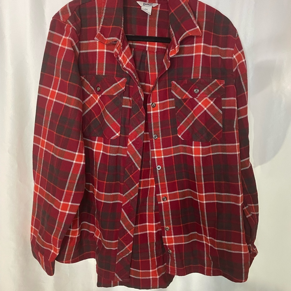 Duluth Trading Co Red Plaid Flannel Button-Down Shirt